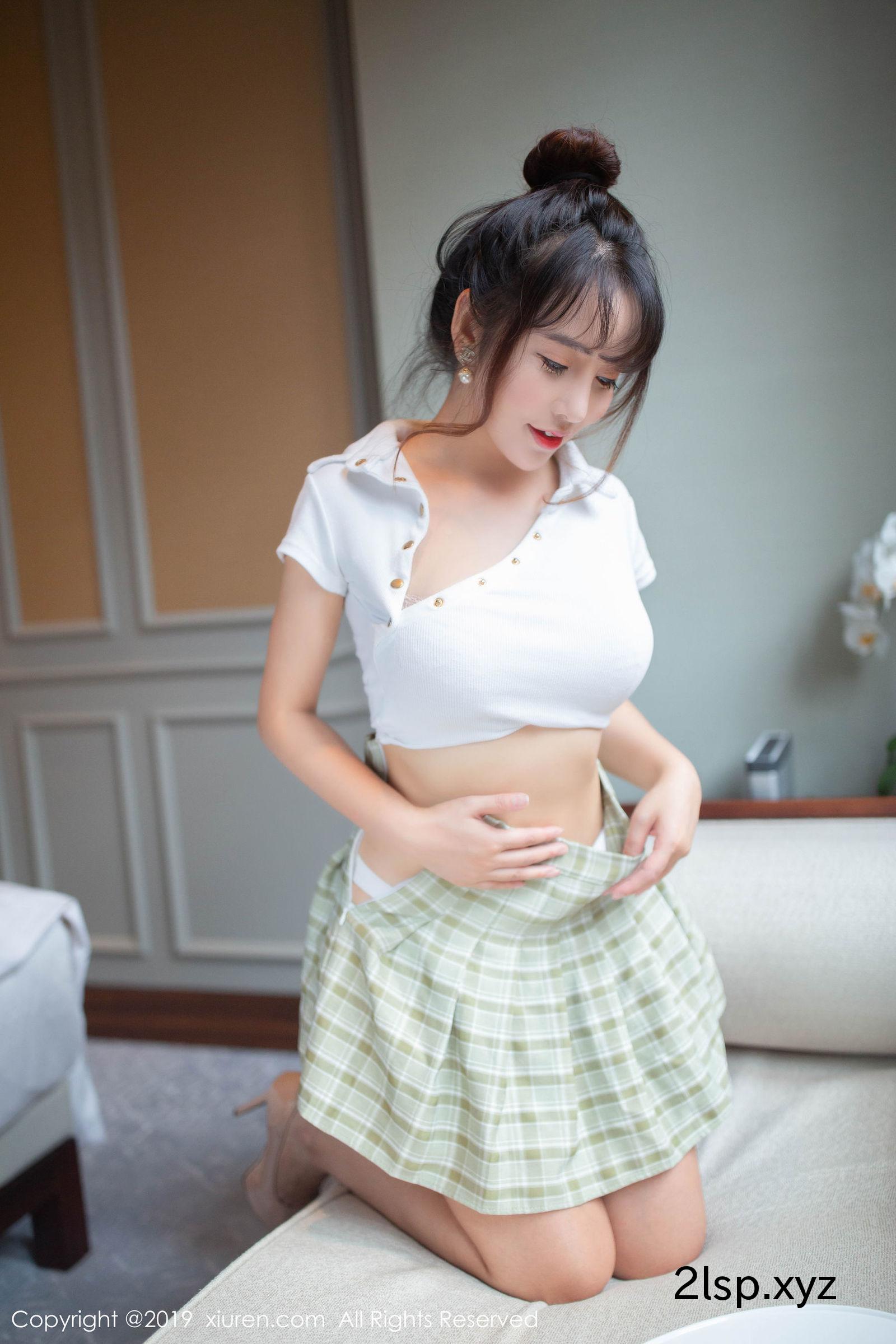 [XIUREN秀人网]-No.1705-模特@陶喜乐_lele首套写真